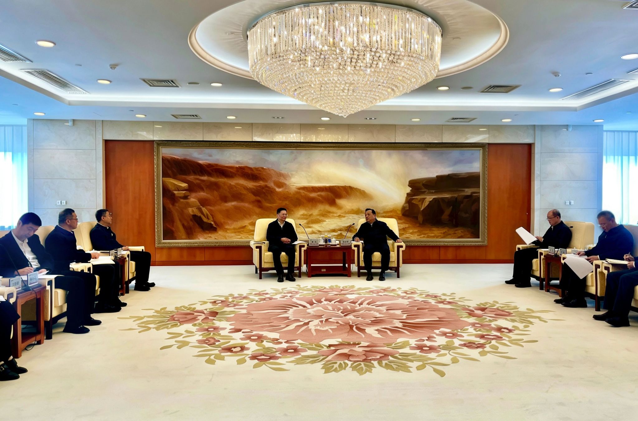 689985E1DEB425F36A16EB12424_28AEC1C4_54FE7